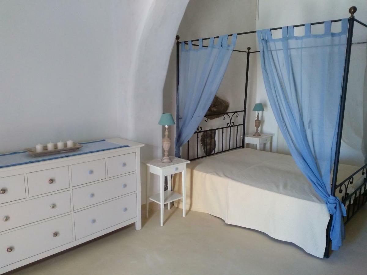 Alicudi Giardino Dei Carrubi- Al Gradino 365 Bed & Breakfast Екстериор снимка